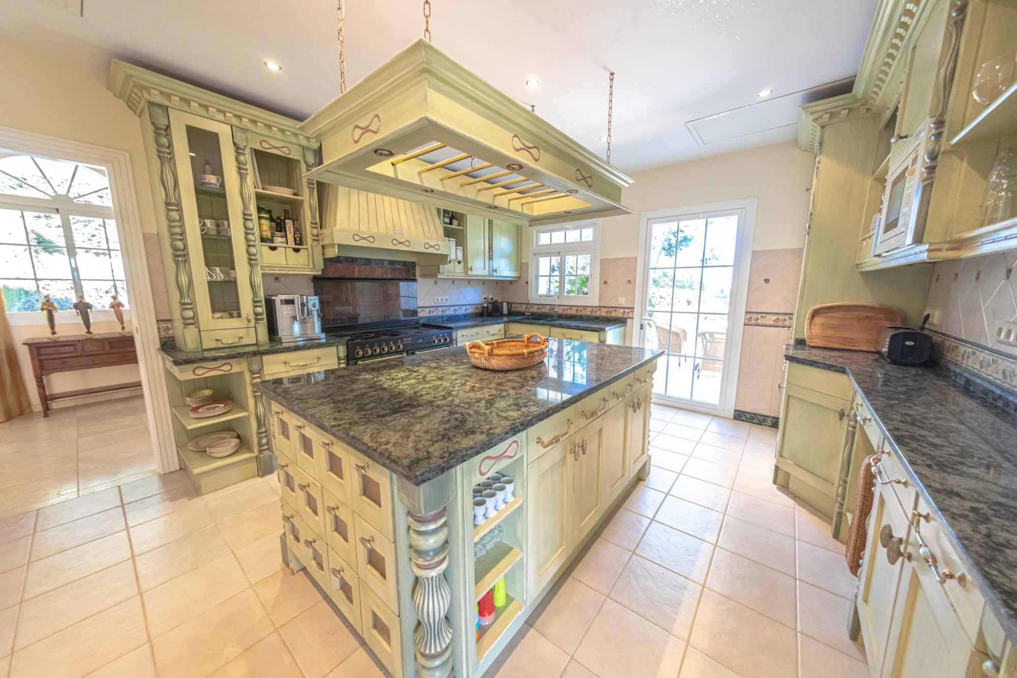 Villa Sierra traditional kitchen