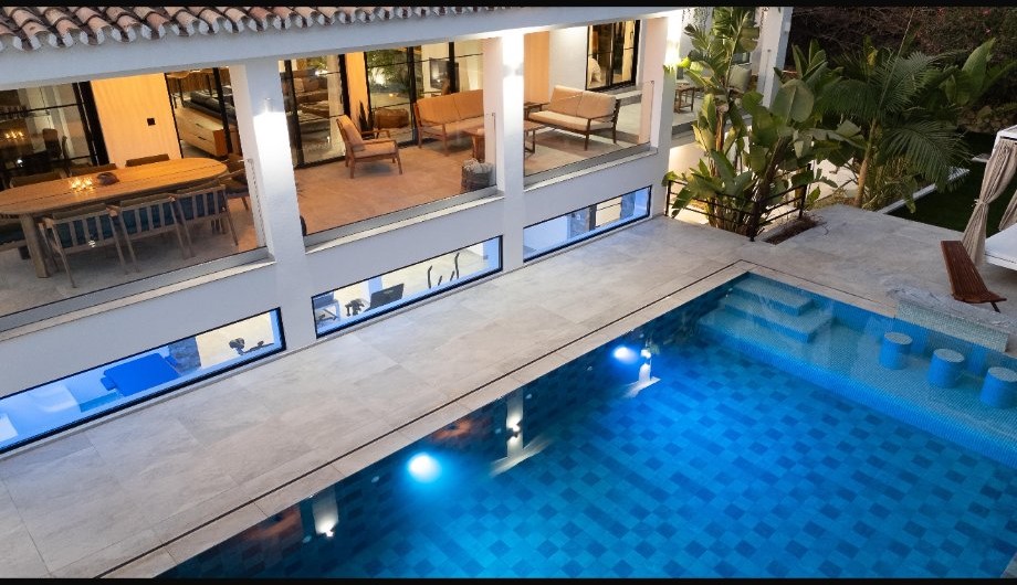 Villa V pool at night